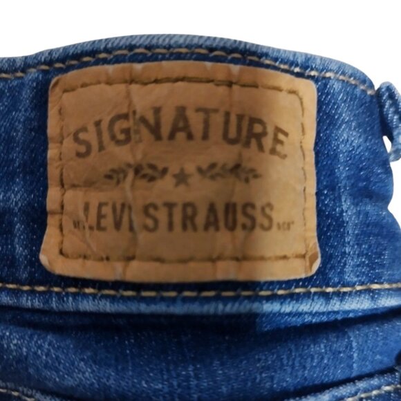 Levi's Signature Women's Jeans - Size 8 W29 - Blue Denim  High Rise Ankle Skinny - Picture 4 of 11